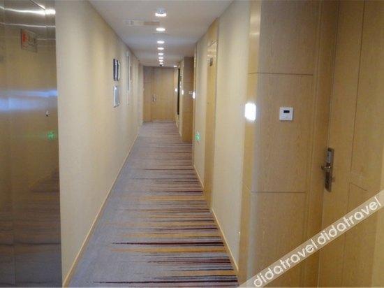 Suzhou Sun Plaza Hotel Екстериор снимка