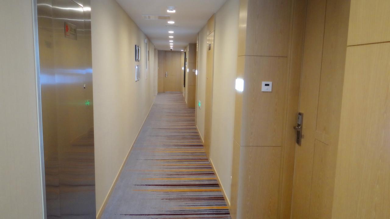 Suzhou Sun Plaza Hotel Екстериор снимка