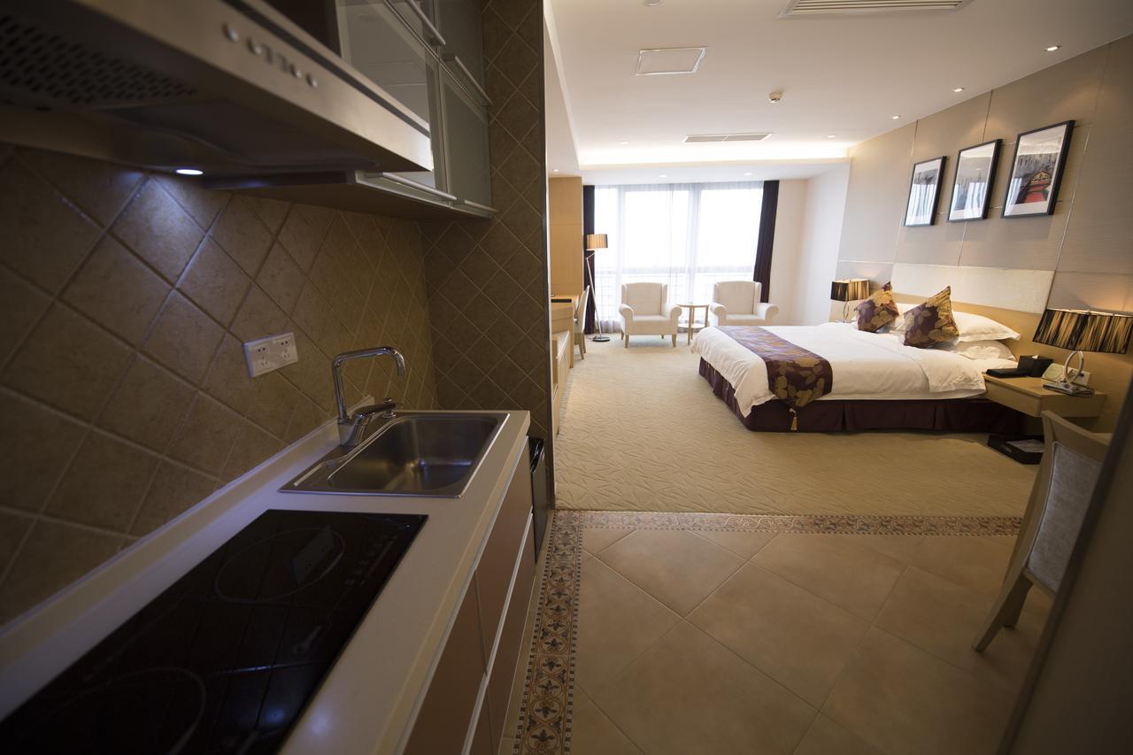 Suzhou Sun Plaza Hotel Екстериор снимка
