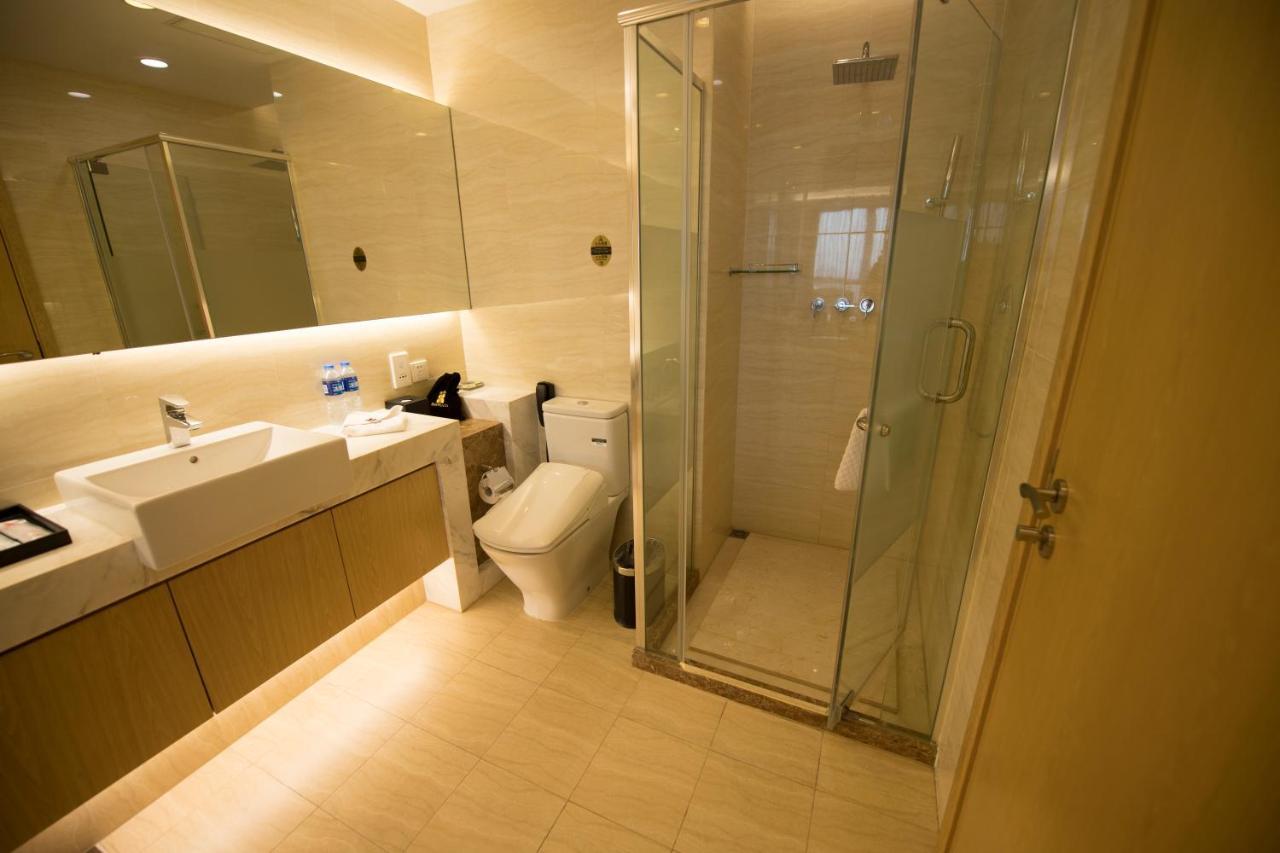 Suzhou Sun Plaza Hotel Екстериор снимка