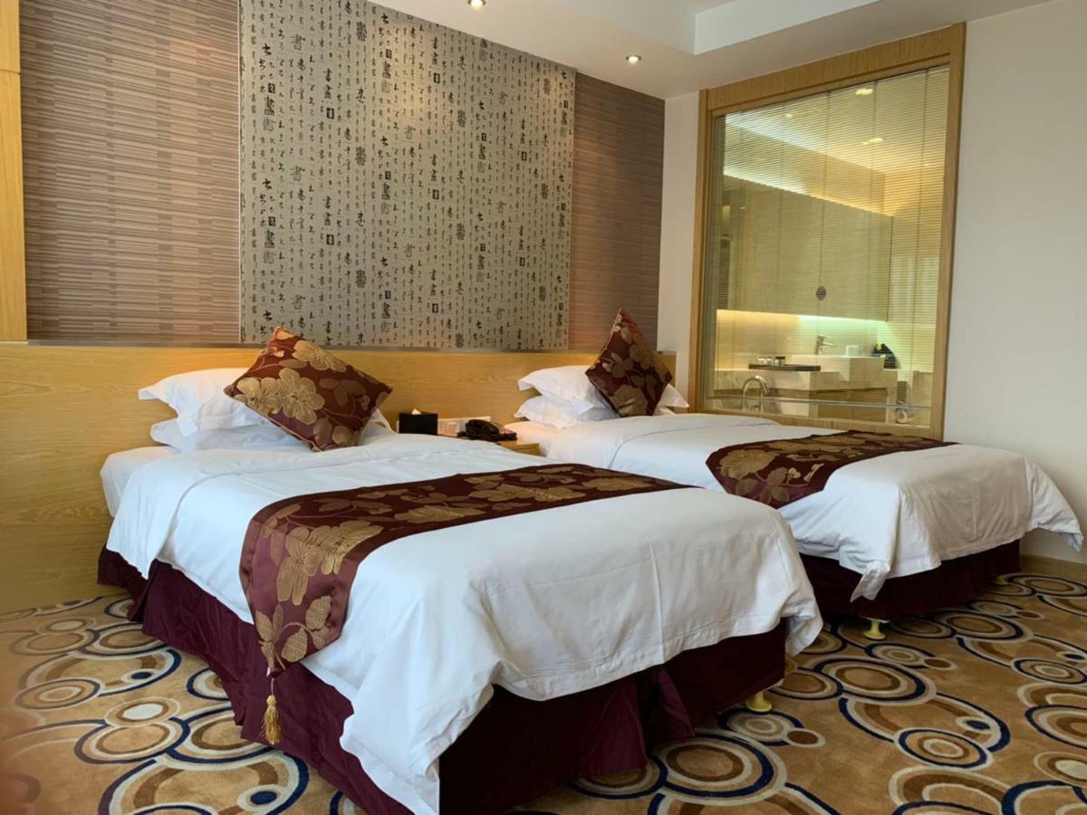 Suzhou Sun Plaza Hotel Екстериор снимка